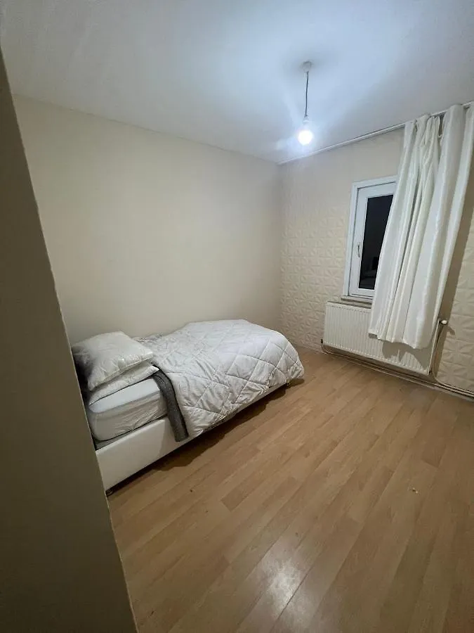 Guest house Room For Rent Istanbul Turkey